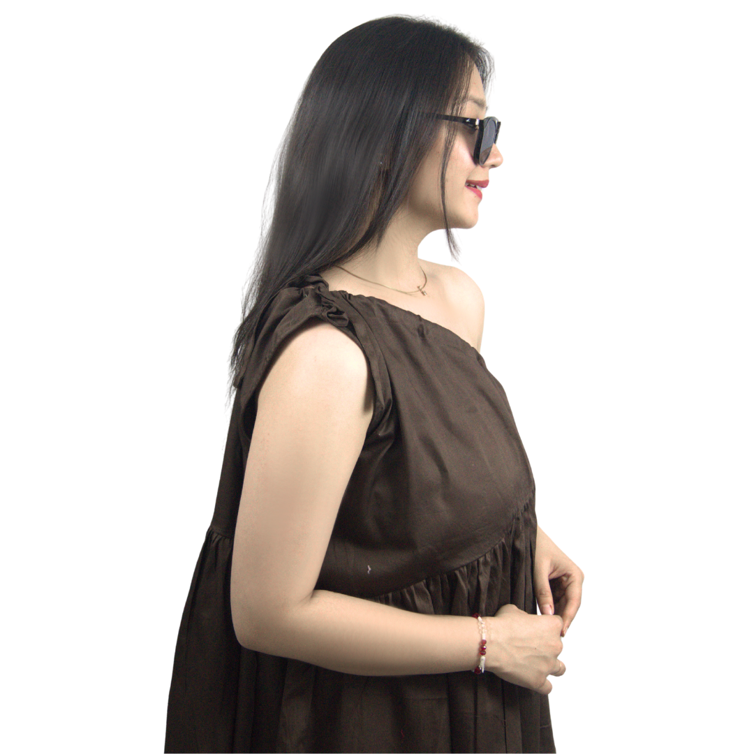 Chic One-Shoulder Flowy Top